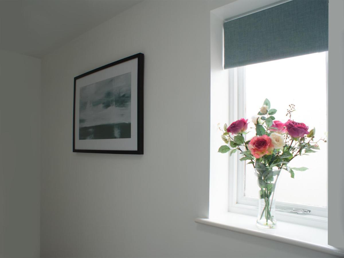 Вилла East Midland House Free Private Parking Fast Wifi Smart Tv With Garden Кетеринг Экстерьер фото